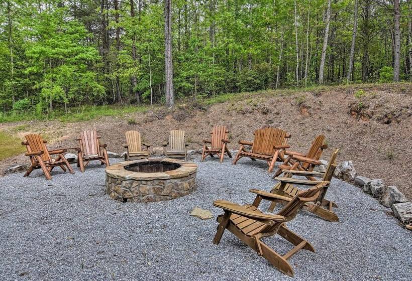 Rustic Sunset Escape On 67 Acres: Outdoor Kitchen