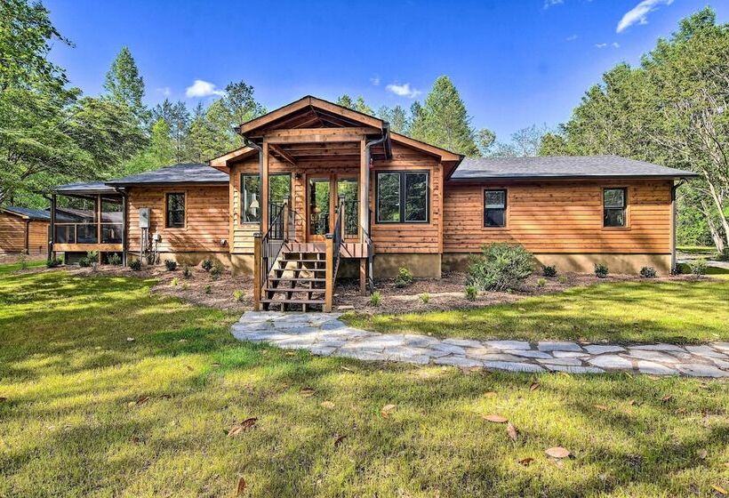Rustic Sunset Escape On 67 Acres: Outdoor Kitchen
