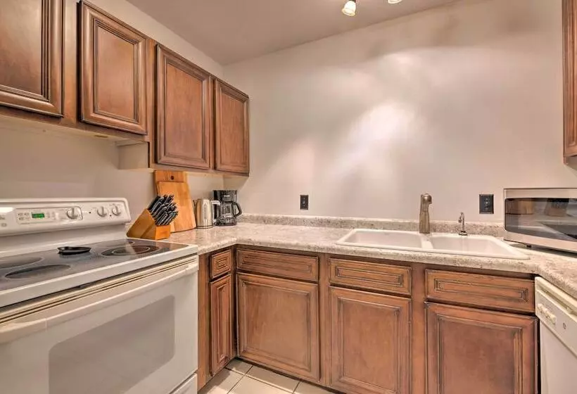 Salt Lake City Area Home <20mi To Snowbird & Alta