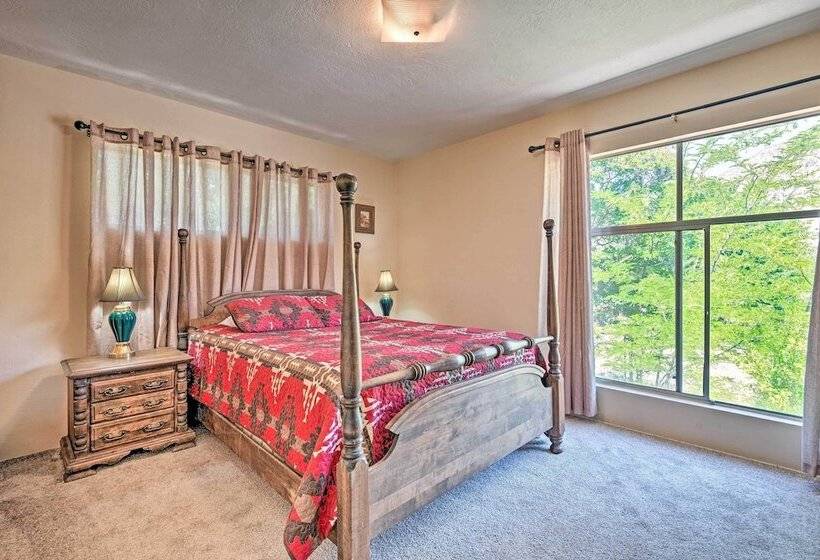 Scenic Kernville Home Walk To Downtown & River!