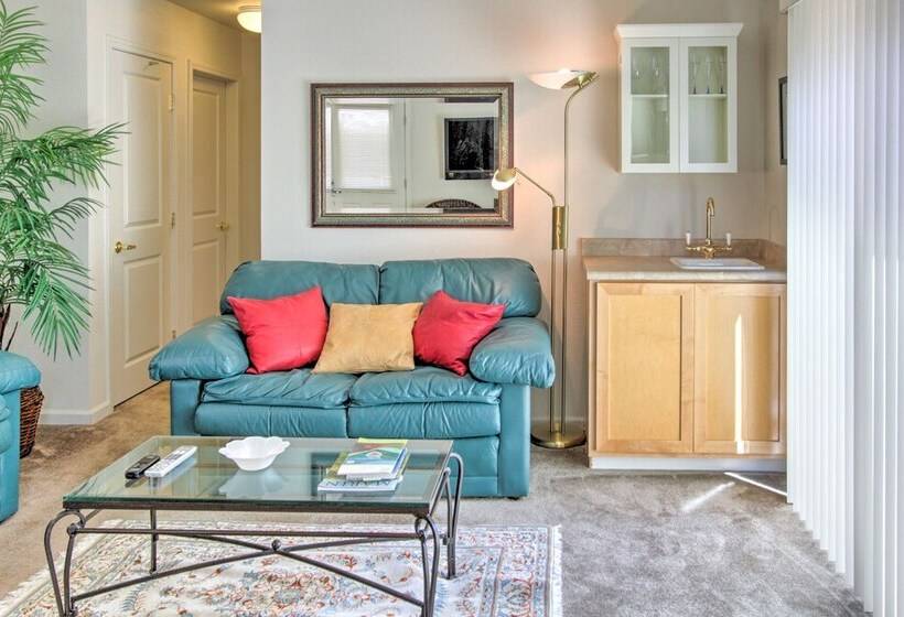 Serene Bungalow Style Home In Point Reyes Station!