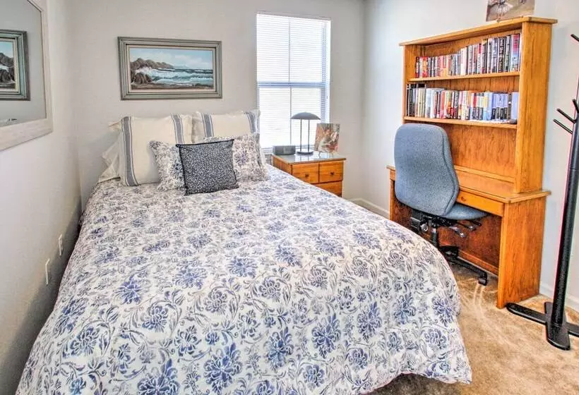 Serene Bungalow Style Home In Point Reyes Station!