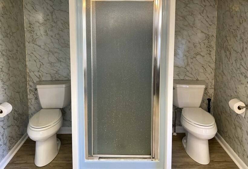 Serene Saxton Lodge: 7 Mi To Lake Raystown!