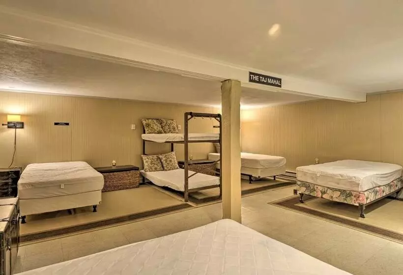 Serene Saxton Lodge: 7 Mi To Lake Raystown!