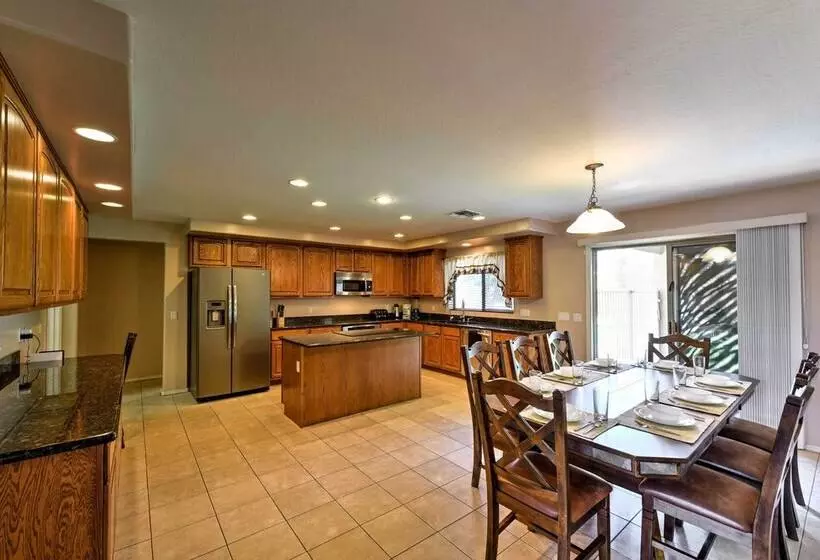 Spacious Litchfield Park Home W/ Yard, Heated Pool