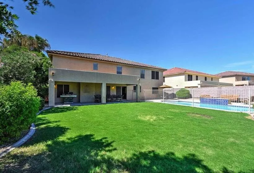 Spacious Litchfield Park Home W/ Yard, Heated Pool