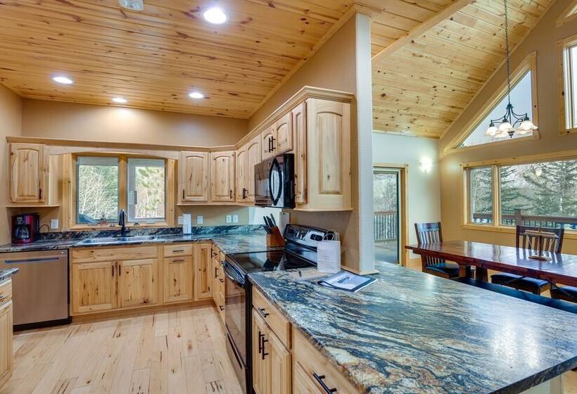 Spacious Terry Peak Cabin < 1 Mi To Ski Lift