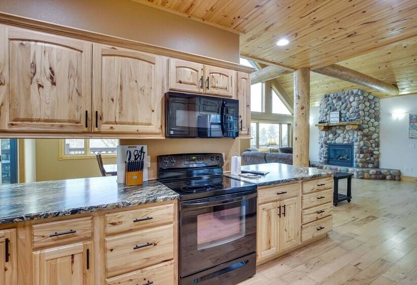 Spacious Terry Peak Cabin < 1 Mi To Ski Lift
