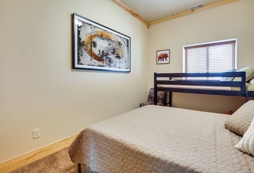 Spacious Terry Peak Cabin < 1 Mi To Ski Lift