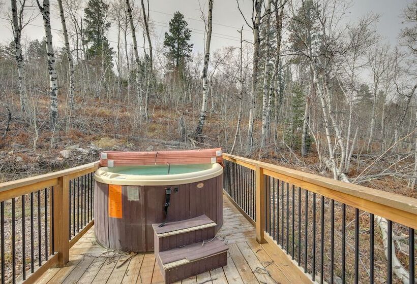 Spacious Terry Peak Cabin < 1 Mi To Ski Lift