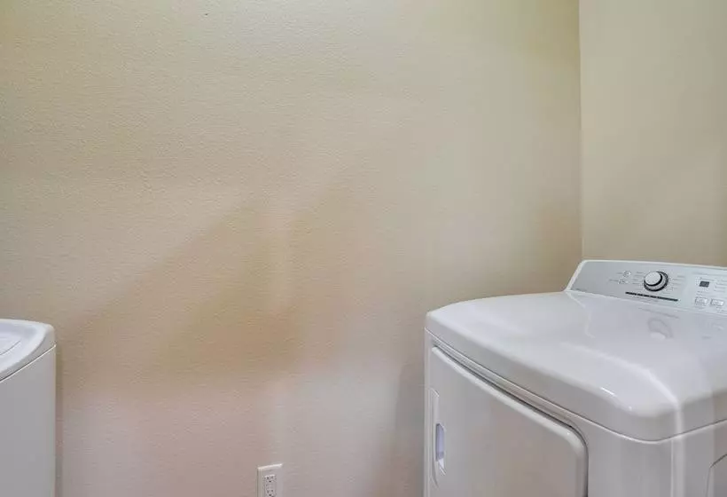 Spacious Terry Peak Cabin < 1 Mi To Ski Lift