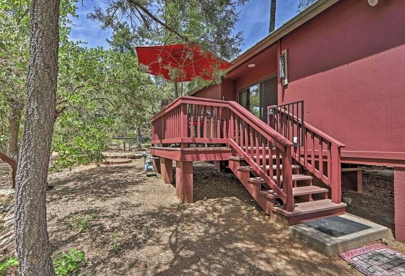 Furnished Deck: Romantic Strawberry/pine Studio!