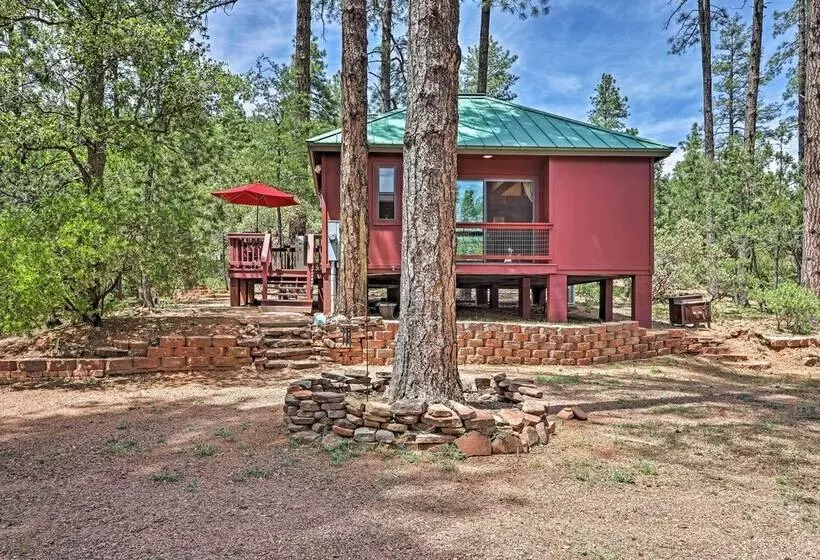 Furnished Deck: Romantic Strawberry/pine Studio!