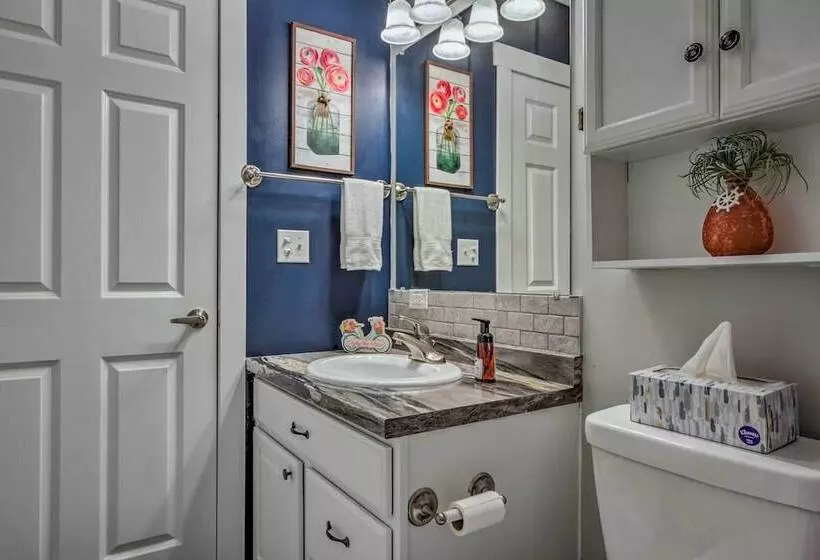 Updated Harpers Ferry Home: Only Half Mi To River!