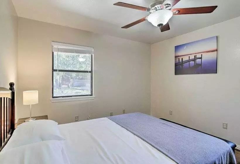 Pool & Game Room: Waterfront Harlingen Home