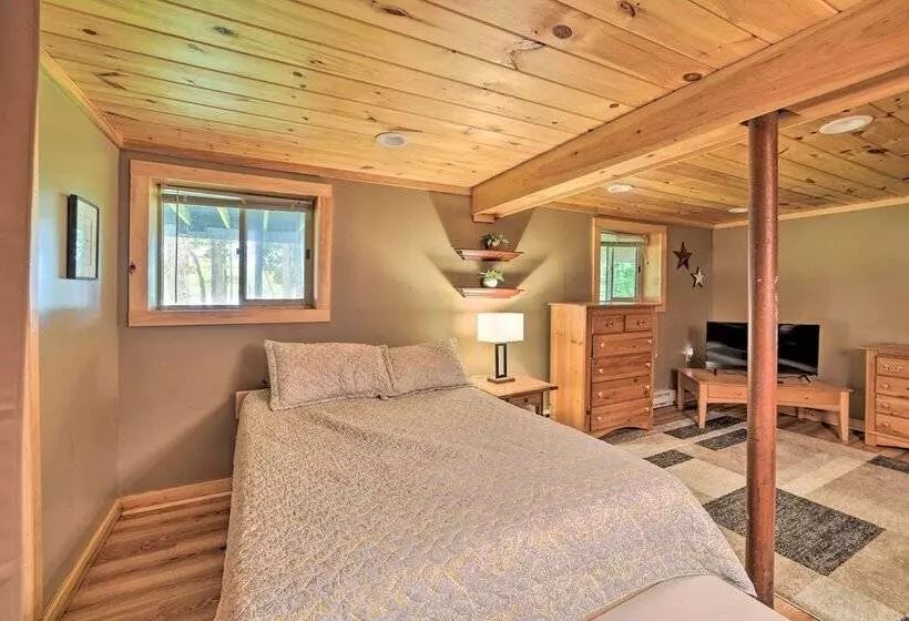 Waterfront Lake Arrowhead Home W/ Dock & Fire Pit!