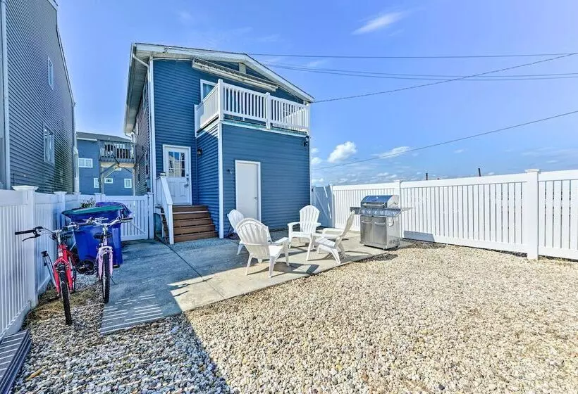 Bayfront Brigantine Escape W/ Porch & Bay Views!