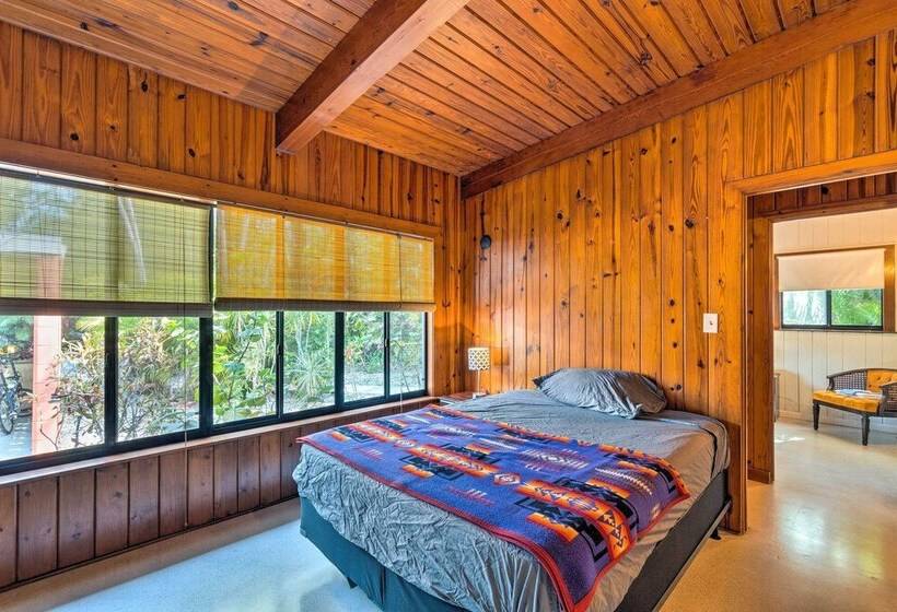 Breezy, Garden Level Home < 2mi To Riverwalk!