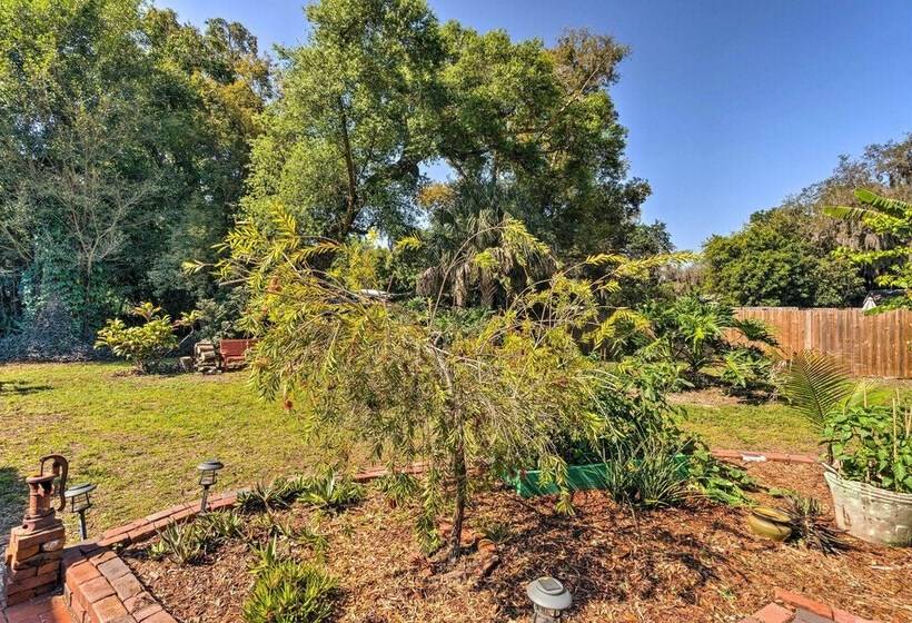 Breezy, Garden Level Home < 2mi To Riverwalk!