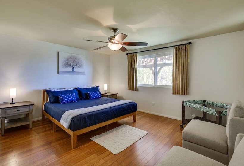 California Retreat Heated Pool & Foosball Table!