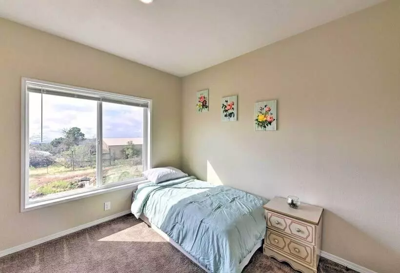 Cedaredge Hideaway W/ Grill & Mountain Views!