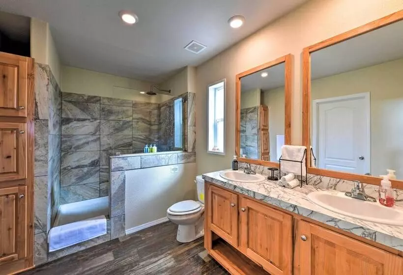 Cedaredge Hideaway W/ Grill & Mountain Views!