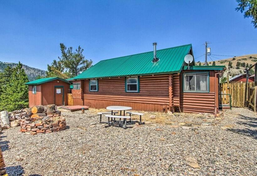 Charming Montana Retreat W/ Mountain Views!
