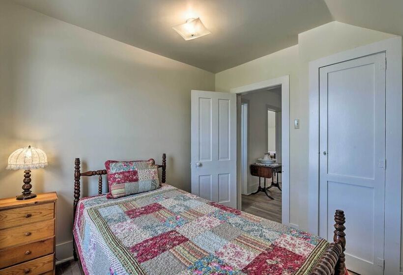 Charming Trinidad Home ~ 2 Mi To Main Street!