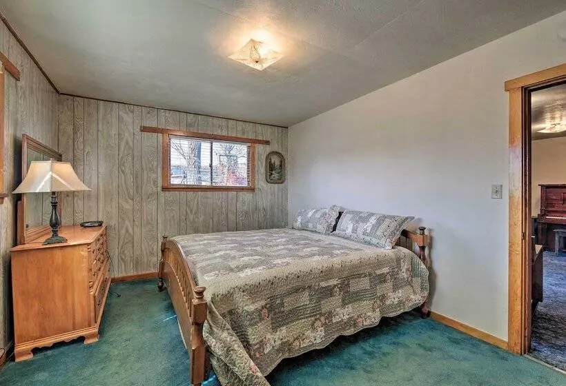 Charming Trinidad Home ~ 2 Mi To Main Street!