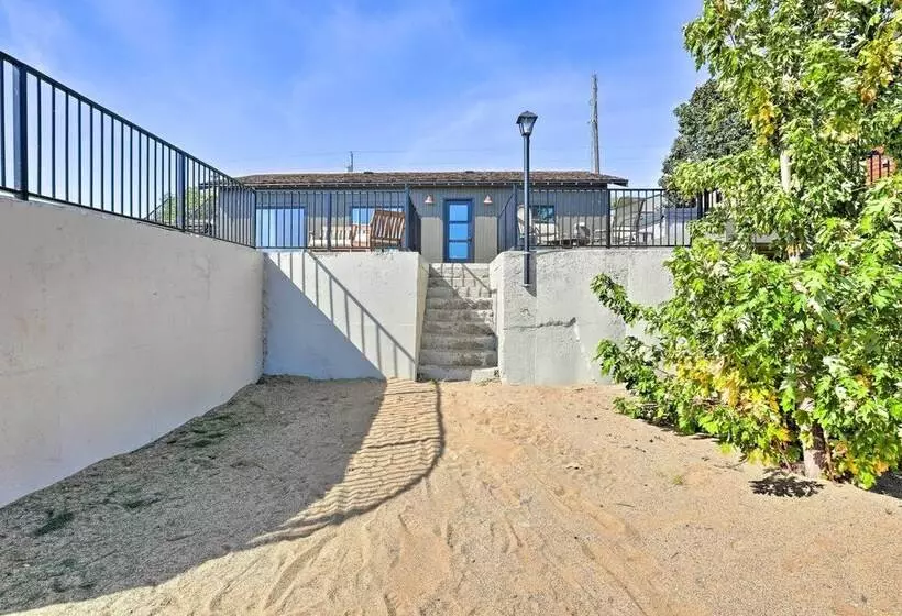 Chic & Cozy Cabin With Private Hot Tub & Beach!