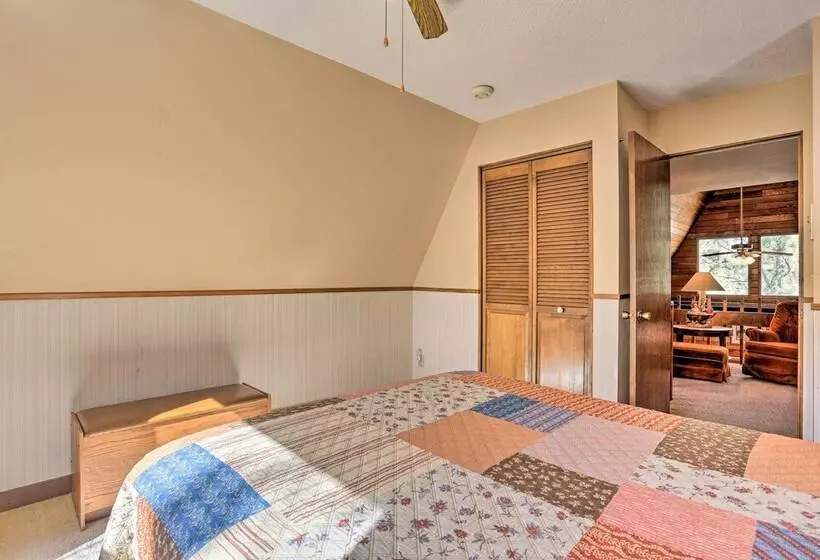 Cozy Black Hills Nature Retreat W/ Private Deck!