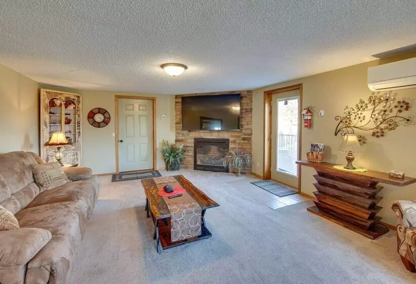 Hill City Hideaway Near Mt Rushmore & Hiking