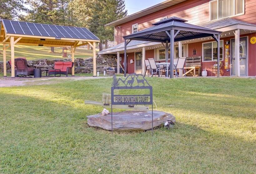 Hill City Hideaway Near Mt Rushmore & Hiking