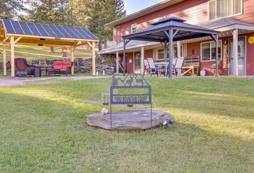 Hill City Hideaway Near Mt Rushmore & Hiking