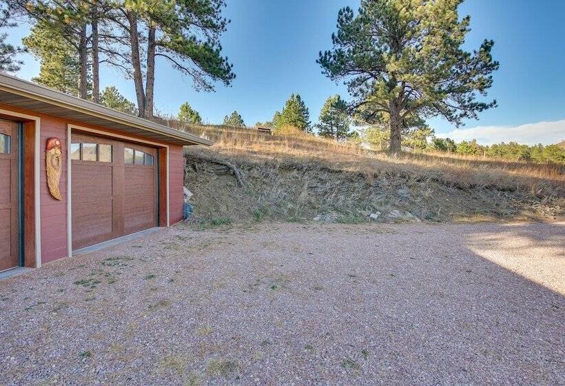 Hill City Hideaway Near Mt Rushmore & Hiking