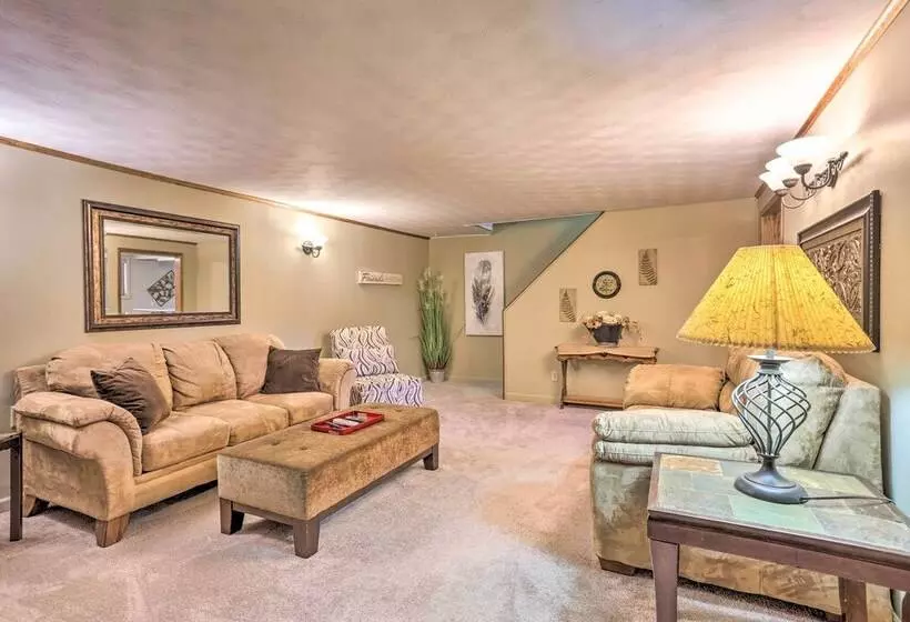 Hill City Hideaway Near Mt Rushmore & Hiking