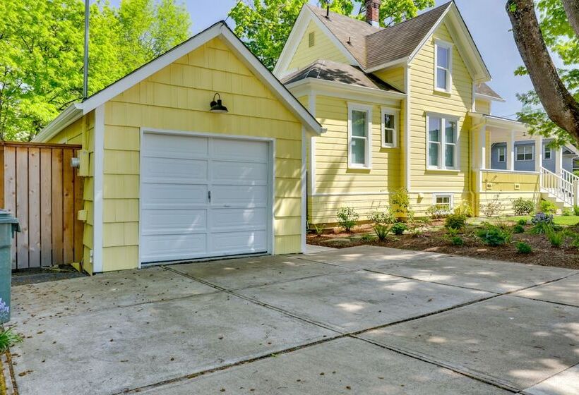 Historic Home Near Downtown Salem: Walk To Capitol