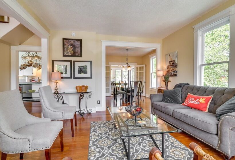 Historic Home Near Downtown Salem: Walk To Capitol