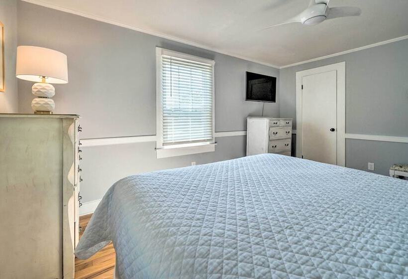 Historic Family Home < 1 Mi To Long Beach!