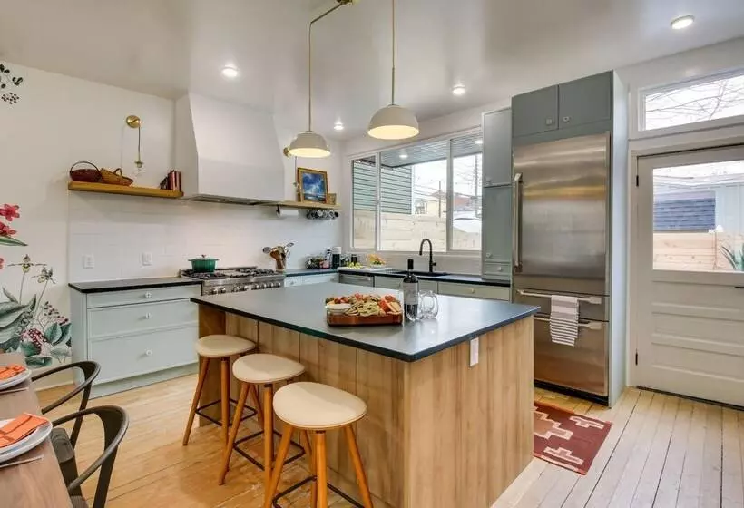 Indiana Vacation Rental: Walk To Madison Main St!