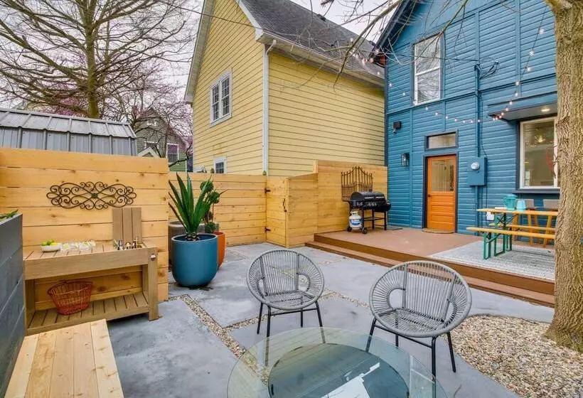 Indiana Vacation Rental: Walk To Madison Main St!