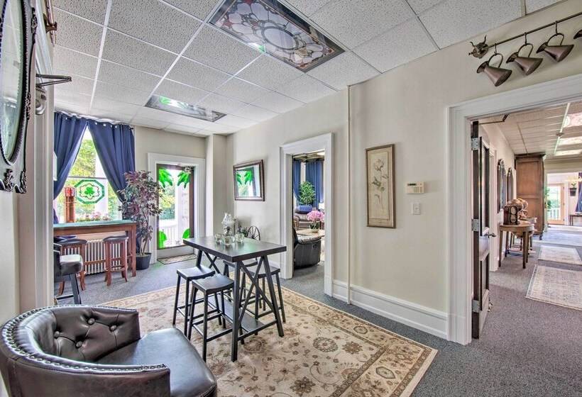 Luxurious Annville Home ~ 8 Mi To Hersheypark