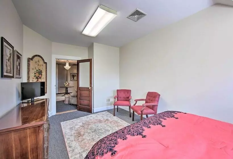 Luxurious Annville Home ~ 8 Mi To Hersheypark