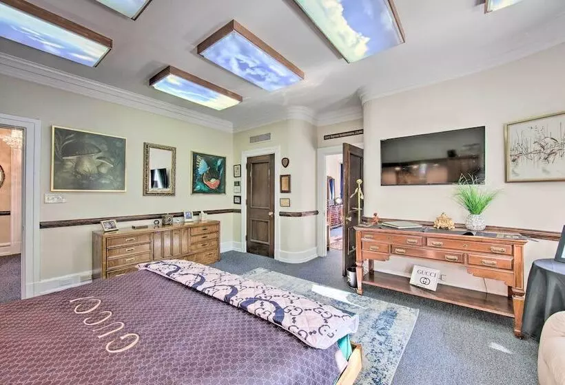 Luxurious Annville Home ~ 8 Mi To Hersheypark