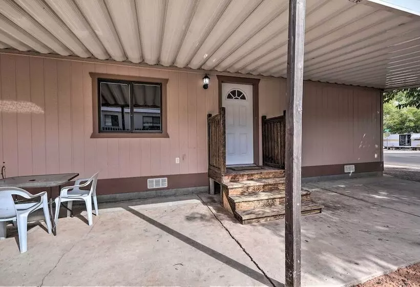 Page Home W/ Patio & Bbq, 3mi To Lake Powell!
