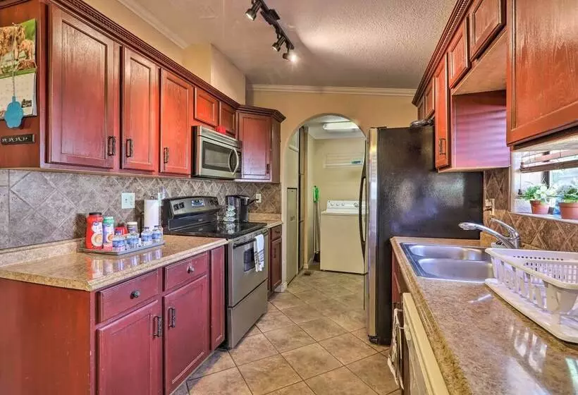 Page Home W/ Patio & Bbq, 3mi To Lake Powell!