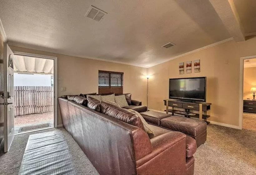 Page Home W/ Patio & Bbq, 3mi To Lake Powell!