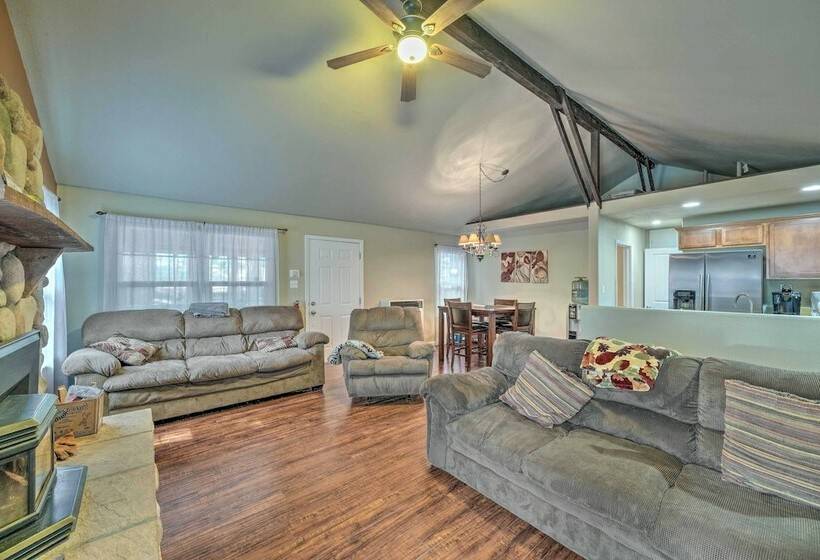 Peaceful  Little Doll House  Cabin W/ Grill!