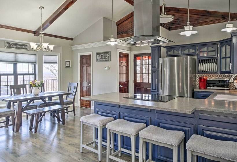 Branson Area Home W/ Decks & Grill < 1 Mi To Lake!