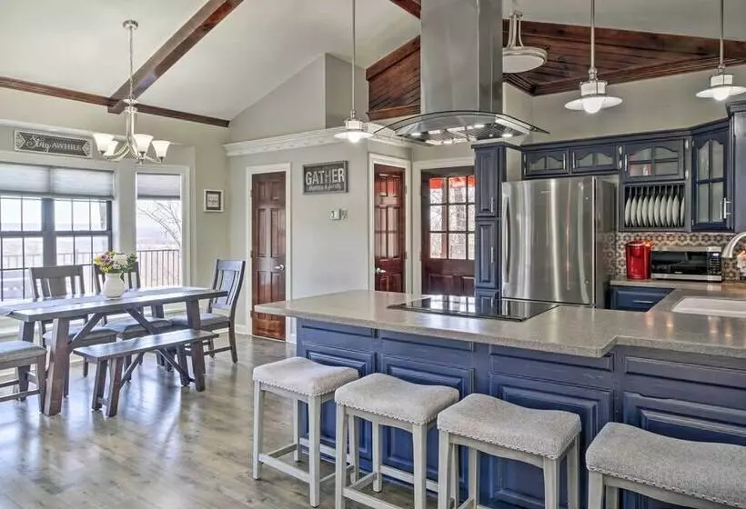 Branson Area Home W/ Decks & Grill < 1 Mi To Lake!